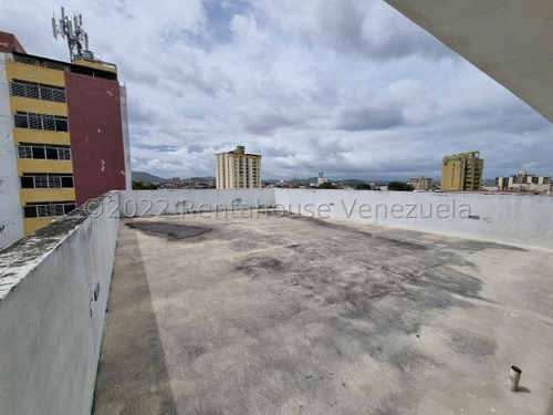 Casa En Alquiler En Tarabana Plaza Cabudare 2-4-8-4-0 Mp/