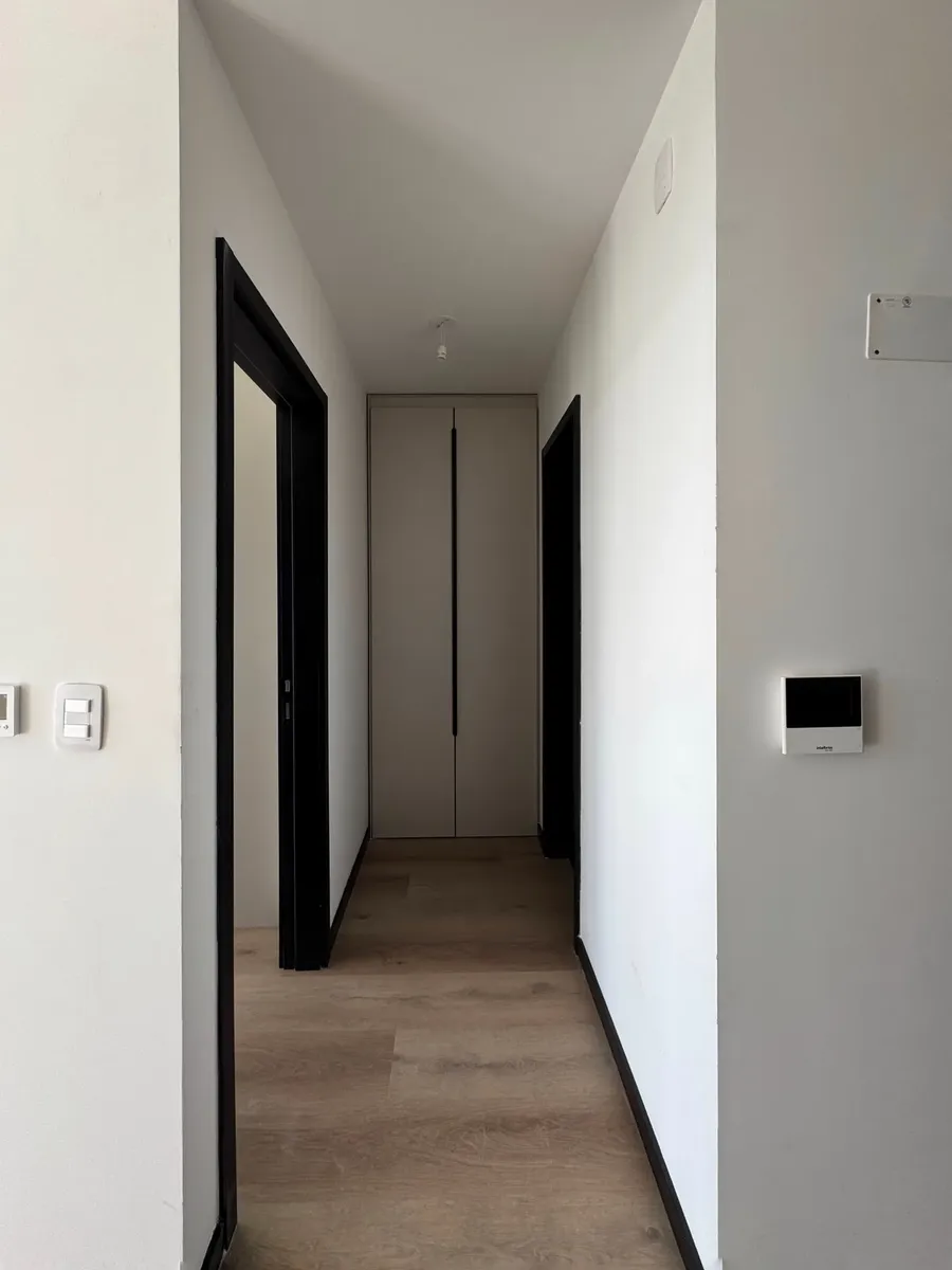 Apartamento De 1 Dormitorio En Alquiler - Unidad 102 - Torre C - Ventura Tower Carrasco · Photo 3