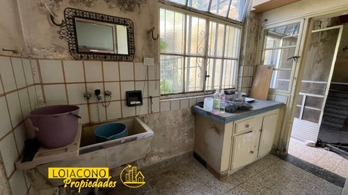 Imagen 20 de 30 de Casa 4amb Garaje Fondo -murguiondo Al 4600 - Loiacono Propiedades