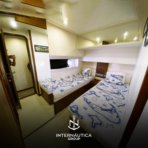 Lancha Ferretti 680 Fly 2014 Intermarine Azimut Schaefer