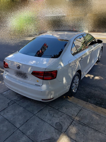 Volkswagen Vento 2.0 Advance Summer Pack Modelo 2015