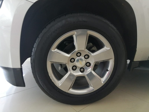 Imagen 6 de 13 de Chevrolet Tahoe Lt 2018