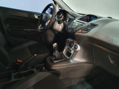 Imagen 9 de 17 de Ford Fiesta 1.6 S Plus Jdg