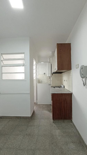 Imagen 7 de 17 de Departamento Un Dormitorio Centro Amplio Balcón