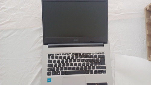 Laptop Acer Aspirer 3 Windows 10, Intel Celerom