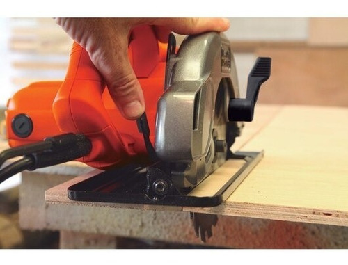 Sierra Circular Black + Decker Cs1004 Voltaje 220v Color Naranja Frecuencia 50