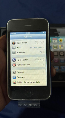 Iphone 3gs En Caja Que Coincide Con El Imei Está Impecable Negro (Usado)