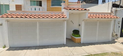 Gran Oportunidad De Inversión - Casa Economica En Venta (remate) - C. Del Puente De Alvarado 231, Carretas, 76050 Santiago De Querétaro, Qro.