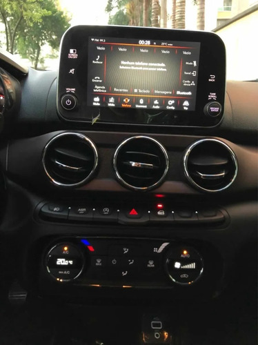 Imagen 8 de 15 de Fiat Cronos Precision 1.8 At6 16v Con Gnc Financia El 100% A
