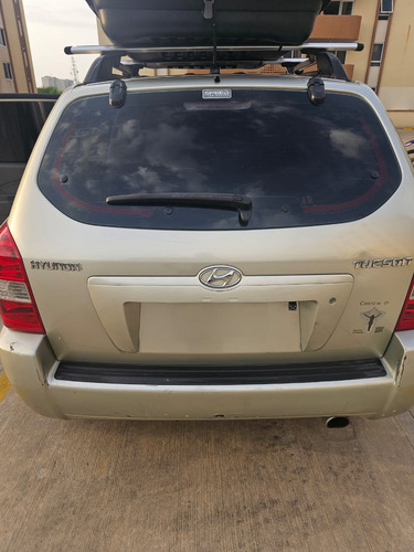 Camioneta Tucson Gl 2.0 Hyundai 2008 Sport Wagon Rustico