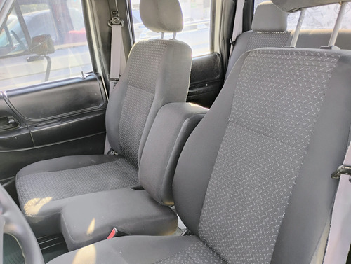 Ford Ranger 2.3 Xl Cabina Doble Ac Mt