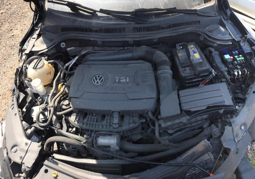 Sucata Volkswagem Jetta 2.0 2014/2014 211cvs Gasolina