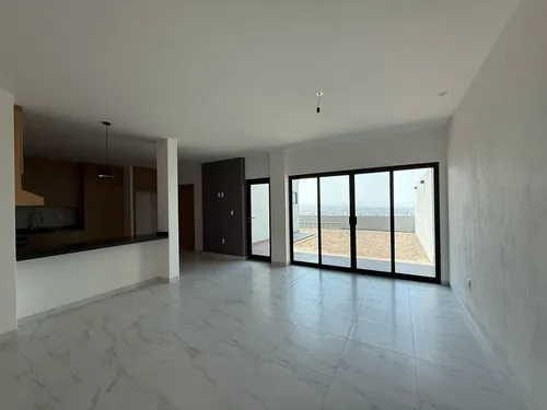Residencia En Venta En Milenio Iii, Cotto Milenio, 4 Recámaras, Estudio, 5.5 Bañ
