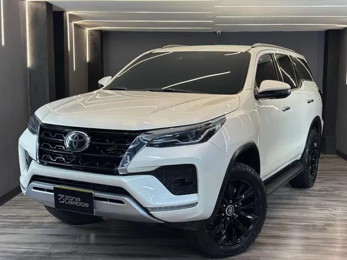 Toyota Fortuner 2.4 Street At 7As