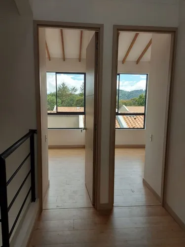 Casa En Arriendo/venta En El Retiro. Cod A13785