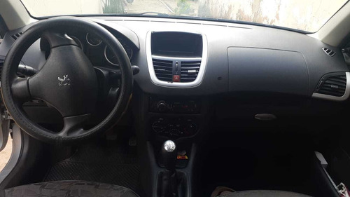 Peugeot 207 2011 1.4 Xr Flex 5p