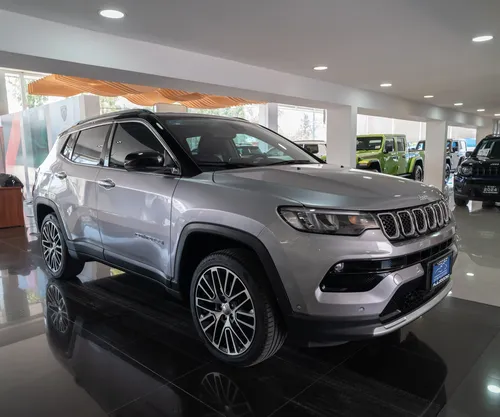 Jeep Compass 1.3T Altitude Fwd At6