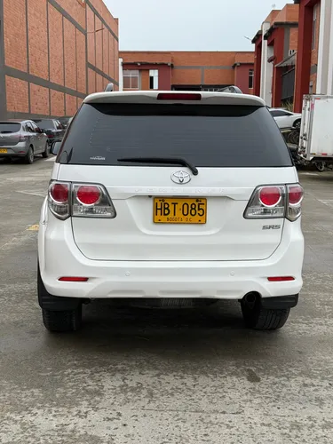 Toyota Fortuner 2.7l 4x2