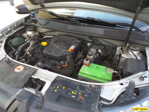 Imagen 17 de 25 de Renault Sandero Expression
