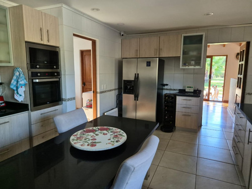 Casa En Parcela De Lujo En Condominio Top. Un Sueño.