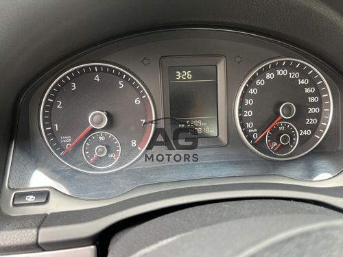 Volkswagen Bora 2.5 Style Tiptronic Bt At
