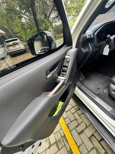 Land Cruiser 300 Vx Gasolina Blindaje 2 Plus