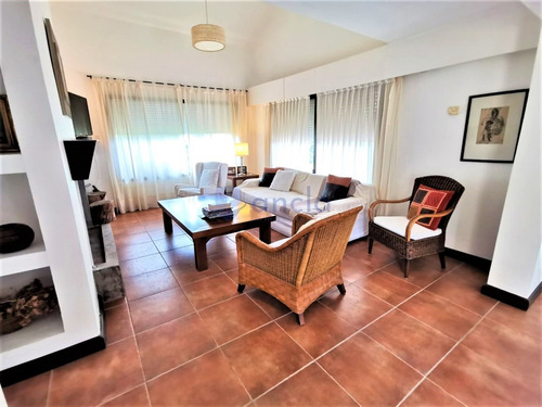 Punta Del Este Zona Aidy Grill- Ref: 493