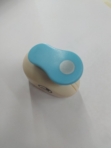 Imagen 3 de 4 de Perforadora 1.2 Circulo G Eva Cartulina Sacabocados 12mm Asb
