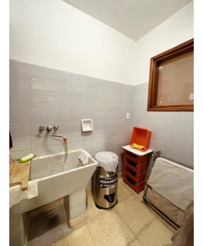 Venta Ph 4 Amb. C/ Dep. Primer Piso. Chauvin