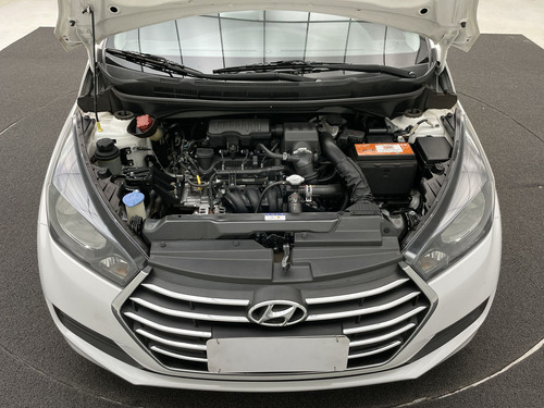 Hyundai HB20S 1.0 5 ANOS 12V FLEX 4P MANUAL
