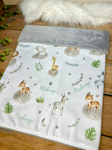 Manta Personalizada Mais De 250 Temas Disponíveis Cor Branco Animais