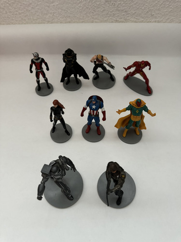 Set Avengers Disney Marvel (Usado)