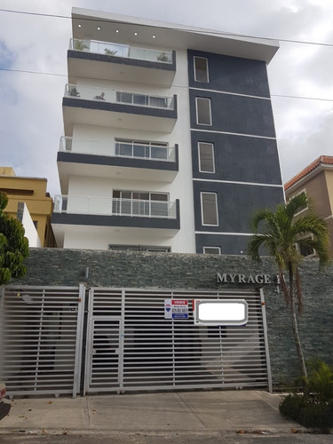 Vendo Apartamento Tipo Penthouse Ensanche Ozama. Us$ 230,000