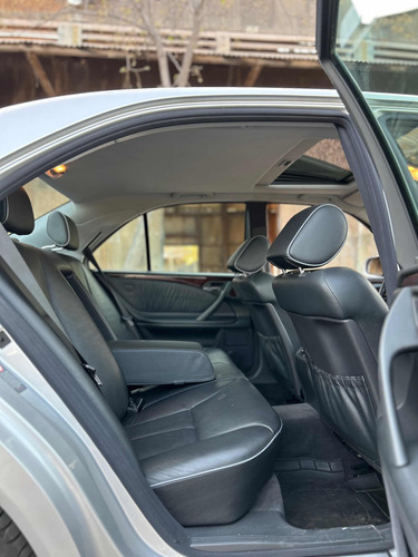 Mercedes-Benz Clase E 3.2 E320 Cdi Elegance Plus At