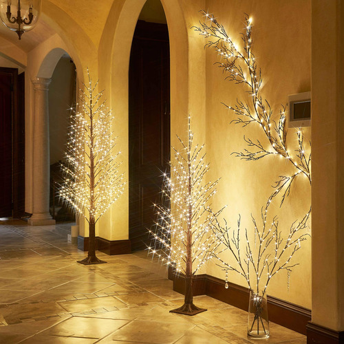 Alpine Tree Hairui Iluminado En Color Marrón, 4 Pies Con Luz