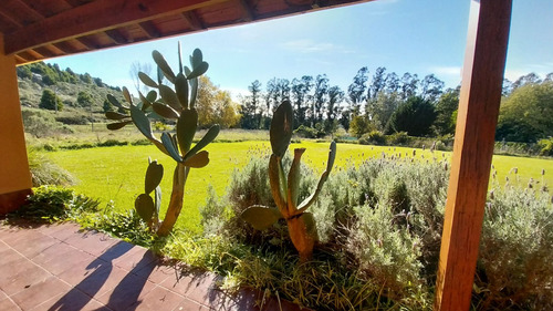 Venta Casa Quinta De 2.25 Has. En La Peregrina, Sierra De Los Padres