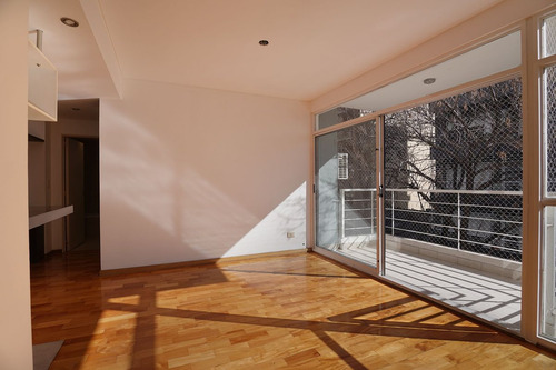 Venta Semipiso 2 Ambientes Luminoso Barrio Chino