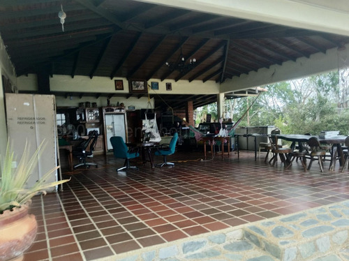 José Trivero Vende Espectacular Casa En Cabudare