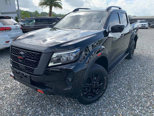 Imagen 2 de 12 de Nissan Frontier Pro-4x