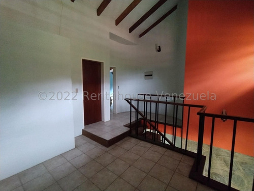 Imagen 25 de 30 de Casa Venta Zona Norte Seguridad Palmarito Maracay Nb