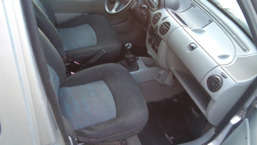 Imagen 12 de 14 de Renault Kangoo 2010 Gnc