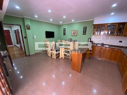Imagen 5 de 14 de Casa 4 Ambientes - José León Suárez 1400