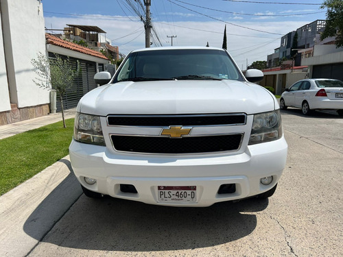 Chevrolet Suburban 5.3 Lt V8 . Piel 2da/ Banca At