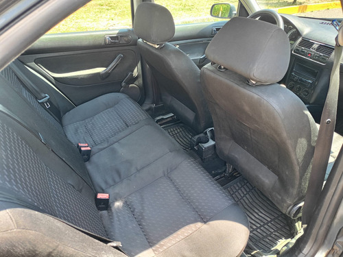 Volkswagen Jetta 2.0 Comfortline Aa Ee Abs Cd Qc At