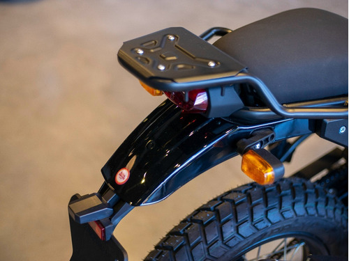 Imagen 16 de 25 de Royal Enfield Himalayan Rock Red