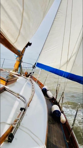Velero En Madera 10,50 Ketch Muy Bueno