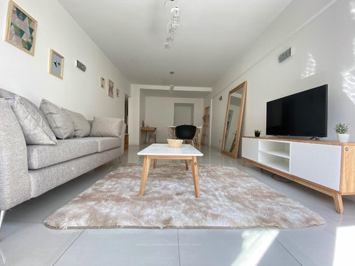 Imagen 13 de 16 de Venta / Departamento De 3 Ambientes A La Calle Con Cochera / Parrilla / Vista A Plaza Colon / Mar Del Plata