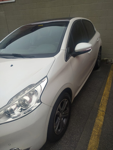 Peugeot 208 1.6 16v Griffe Flex Aut. 5p