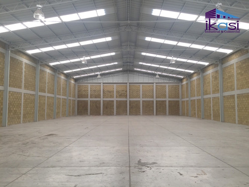 Imagen 1 de 14 de Bir-132 Bodega En Clúster Privado Blvd Hermanos Aldama