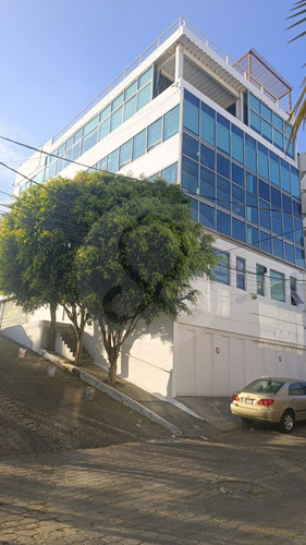 Edificio En Venta En Lomas Del Chamizal